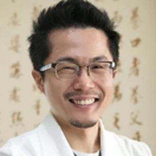 미앤아이 한의원 원장 김시현 프로필